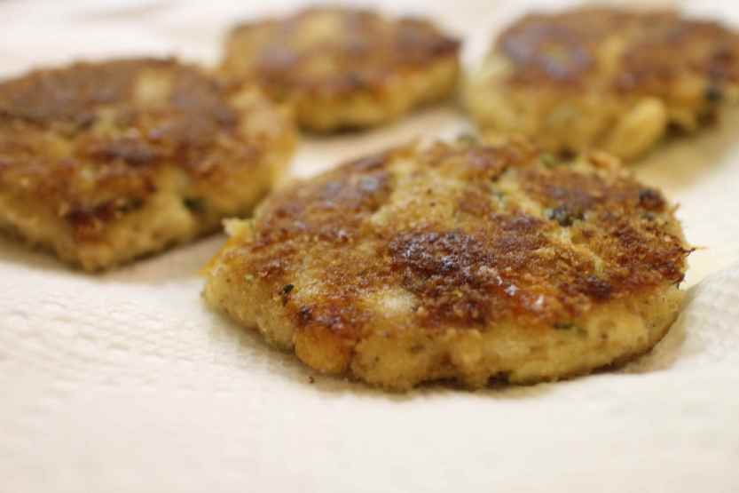 2013 0305 IMG_0943 Fish cakes