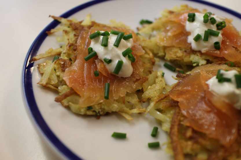 2013 0424 IMG_1277.jpg lox on latkes
