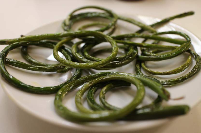 2013 0629 IMG_1947 Roasted garlic scapes
