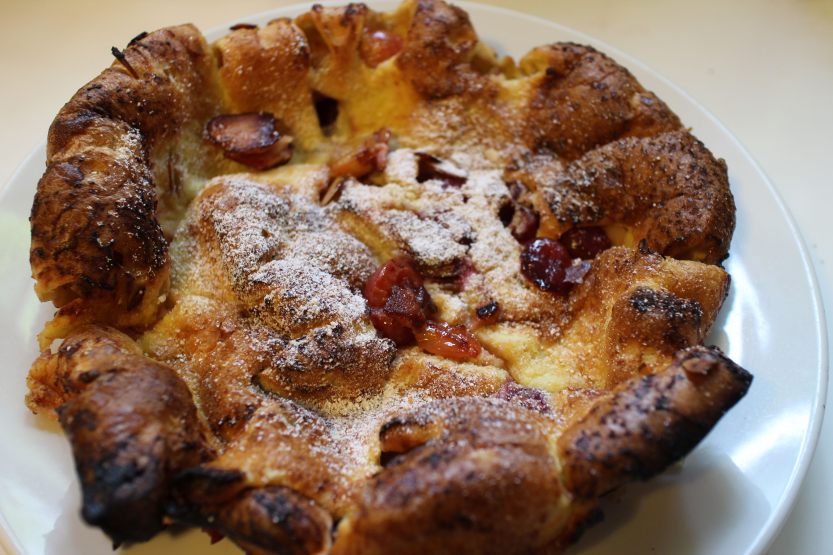 2014 0621 IMG_4651 Puffy cherry pancake