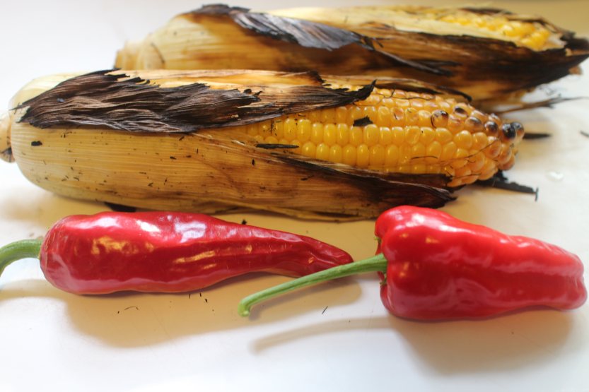 2015 0809 Grilled corn and red peppers