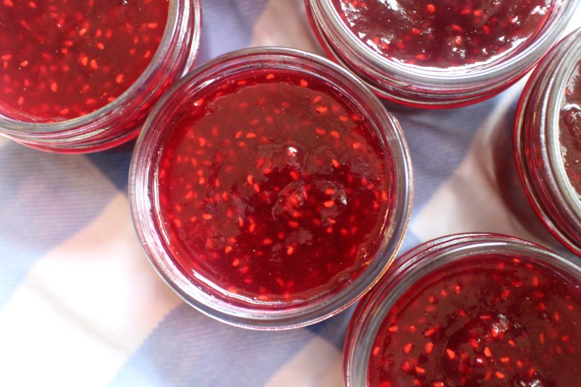 2015 0927 Red plum and red pasberry jam 2