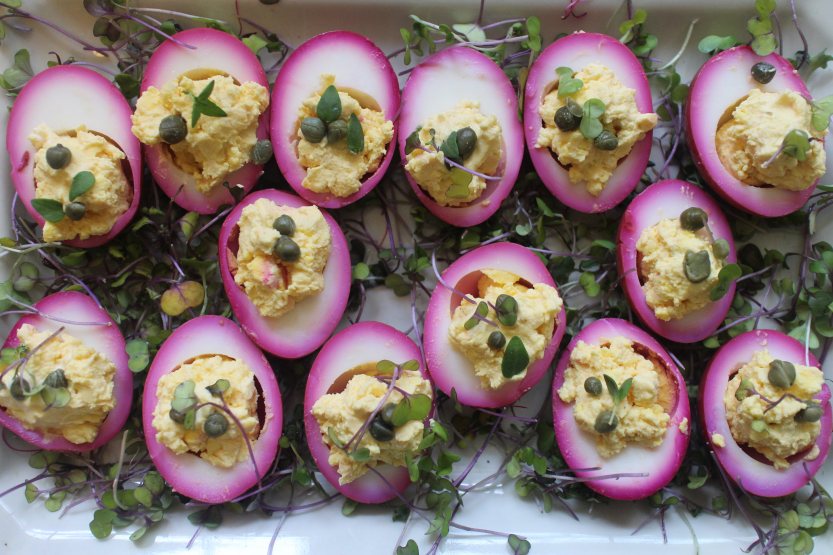 2017 0416 Beet-Pickled Deviled Eggs